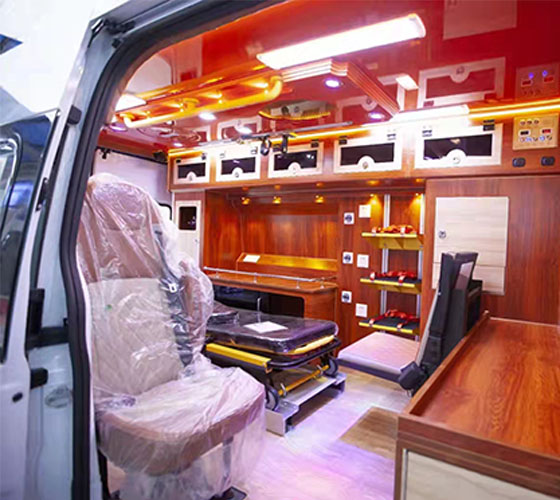 曲松县车辆内部展示