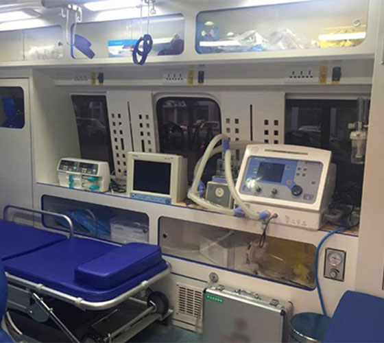 曲松县车辆内部展示